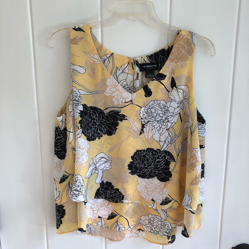 Double ruffle sleeveless blouse